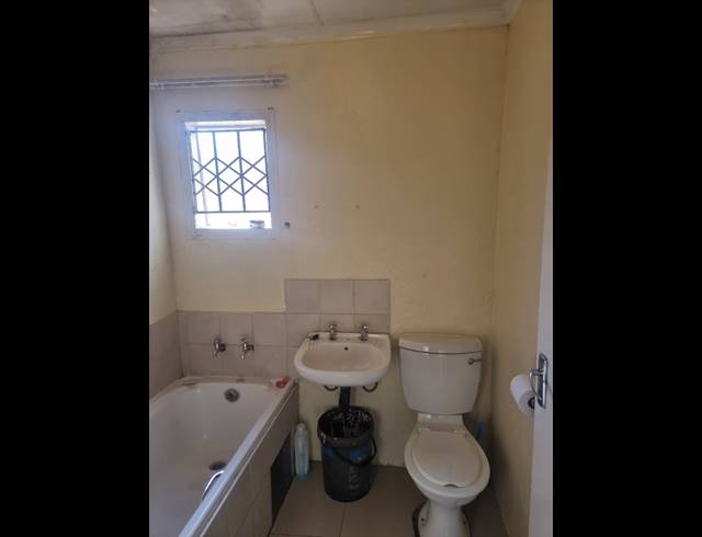 2 BEDROOM HOUSE FOR SALE IN EVATON WEST